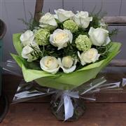 Dozen white Roses