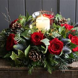 Nordic Table Centre in Red